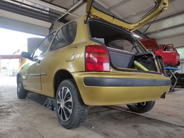 bontott NISSAN MICRA II Bal első Féknyereg Munkahengerrel