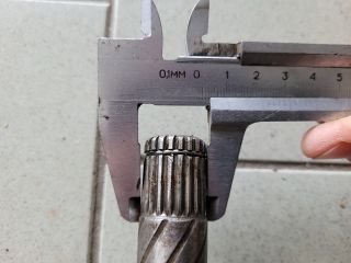 bontott NISSAN MICRA II Bal Féltengely