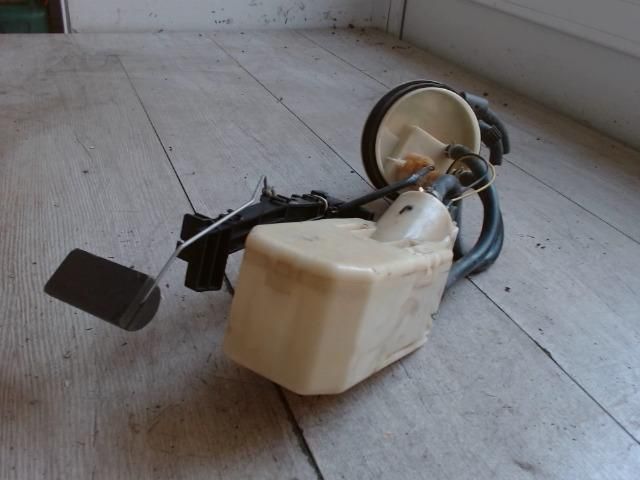 bontott NISSAN MICRA II Üzemanyag Szivattyú