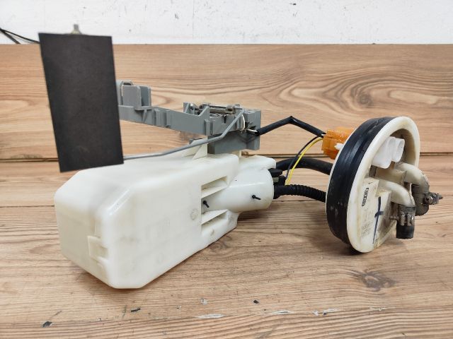 bontott NISSAN MICRA II Üzemanyag Szivattyú