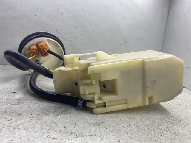 bontott NISSAN MICRA II Üzemanyag Szivattyú