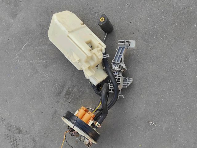 bontott NISSAN MICRA II Üzemanyag Szivattyú