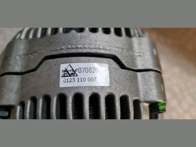 bontott NISSAN MICRA II Generátor