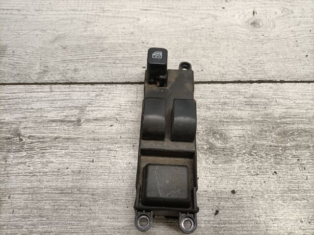 bontott NISSAN MICRA II Ablakemelő Kapcsoló Négyes / Kettes