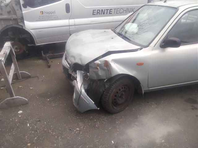 bontott NISSAN MICRA II Bal első Ajtó (Üres lemez)