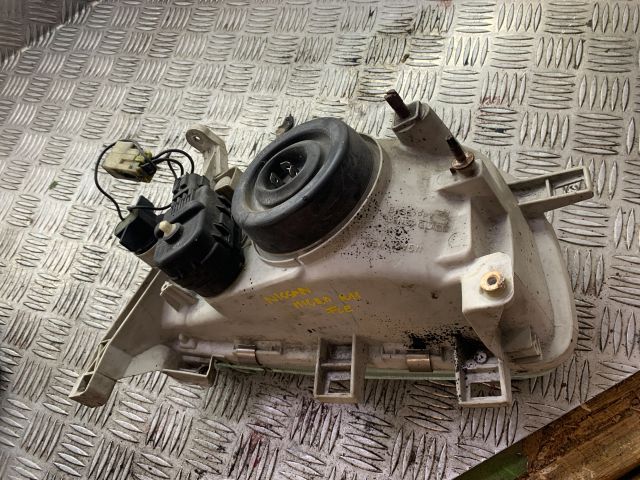 bontott NISSAN MICRA II Bal Fényszóró