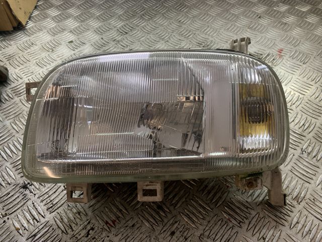 bontott NISSAN MICRA II Bal Fényszóró