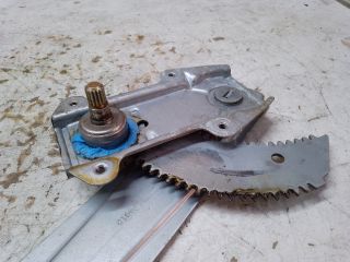 bontott NISSAN MICRA II Bal hátsó Ablakemelő Szerkezet (Mechanikus)