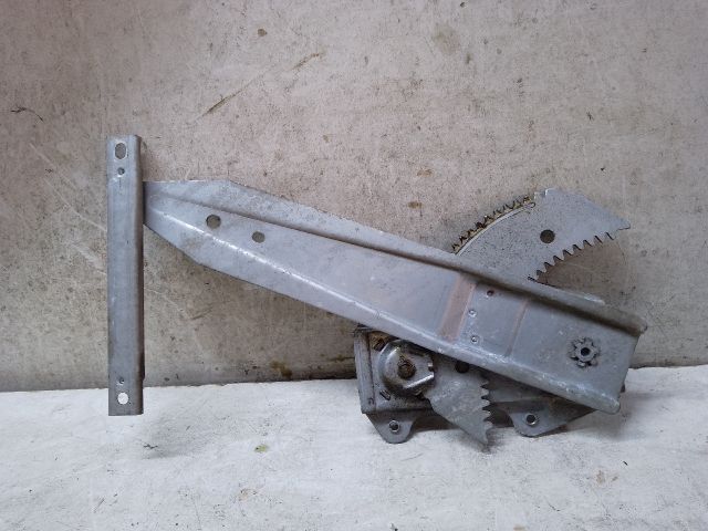 bontott NISSAN MICRA II Bal hátsó Ablakemelő Szerkezet (Mechanikus)