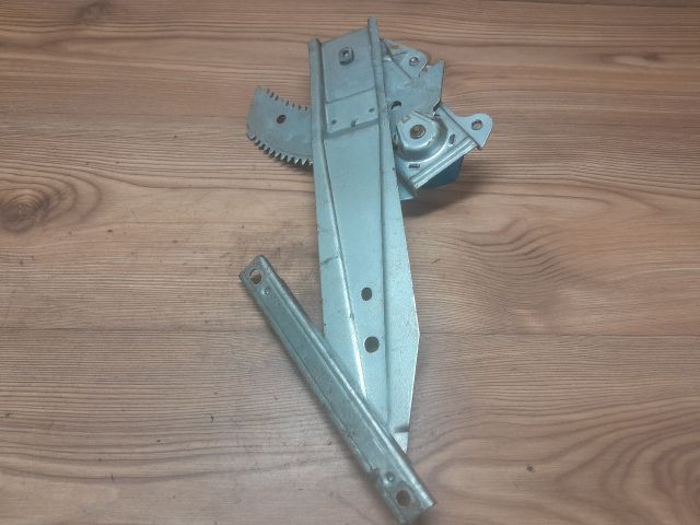 bontott NISSAN MICRA II Bal hátsó Ablakemelő Szerkezet (Mechanikus)