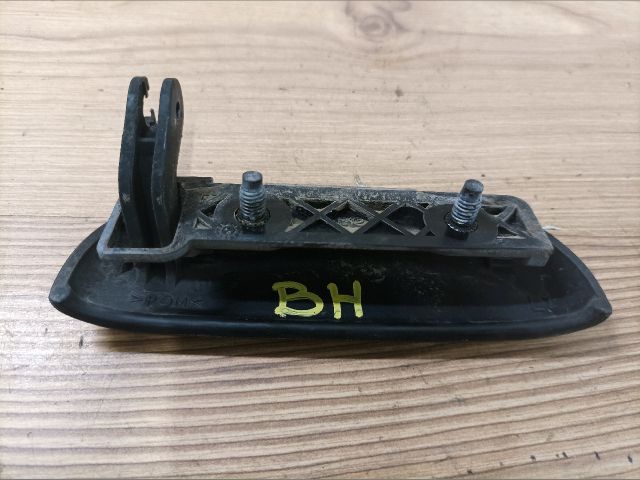 bontott NISSAN MICRA II Bal hátsó Külső Kilincs