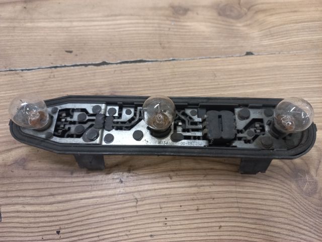 bontott NISSAN MICRA II Bal Hátsó Lámpa Foglalat