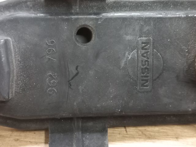 bontott NISSAN MICRA II Bal Hátsó Lámpa Foglalat