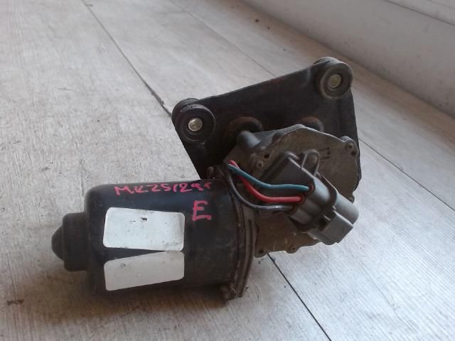 bontott NISSAN MICRA II Első Ablaktörlő Motor