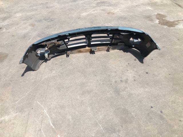 bontott NISSAN MICRA II Első Lökhárító (Részeivel)