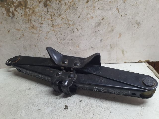 bontott NISSAN MICRA II Emelő