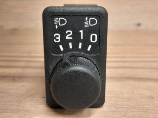 bontott NISSAN MICRA II Fényszórómagasság Állító Kapcsoló