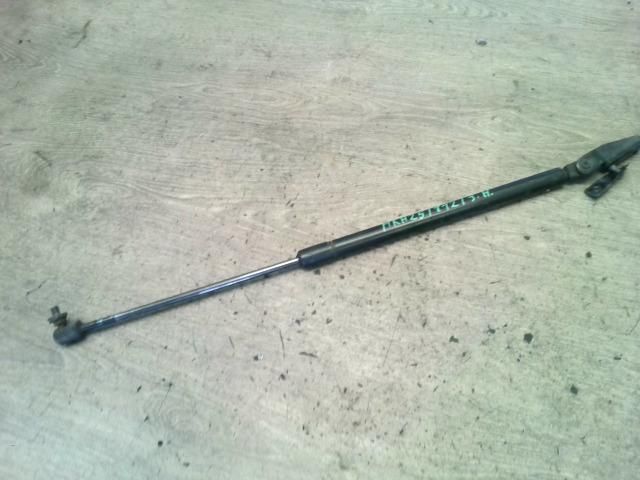 bontott NISSAN MICRA II Gázrugós Kitámasztó Teleszkóp Csomagtérajtó Jobb