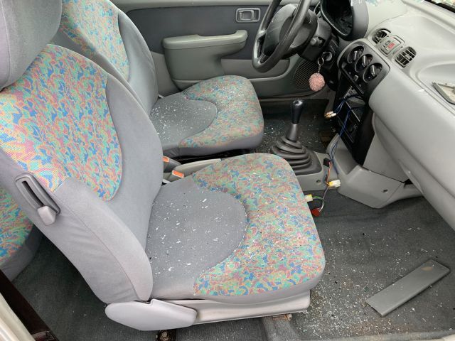 bontott NISSAN MICRA II Hátsó Lökhárító (Részeivel)