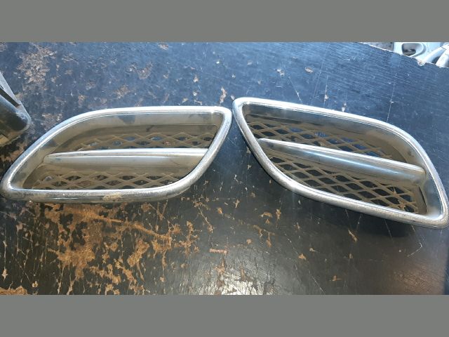 bontott NISSAN MICRA II Hűtőrács