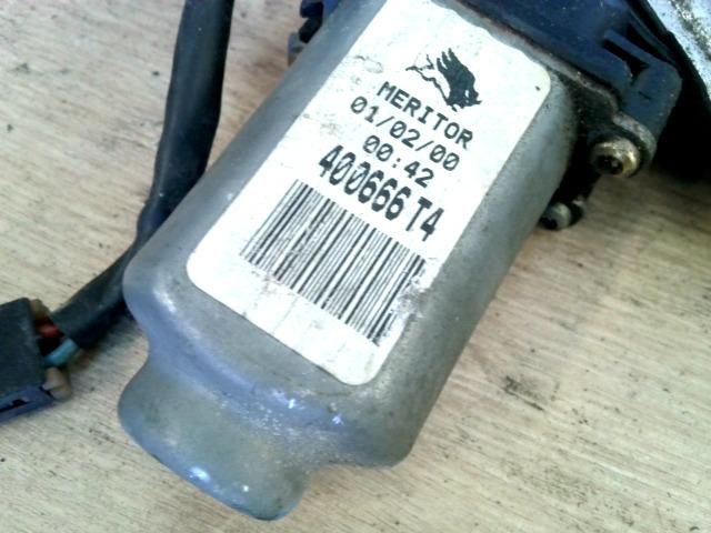 bontott NISSAN MICRA II Jobb első Ablakemelő Szerkezet (Elektromos)