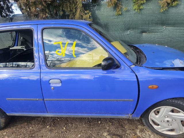 bontott NISSAN MICRA II Jobb első Ajtó (Részeivel)