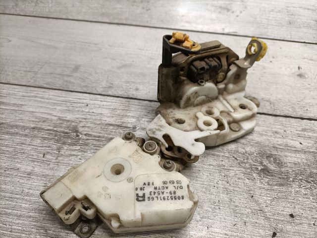 bontott NISSAN MICRA II Jobb első Ajtózár