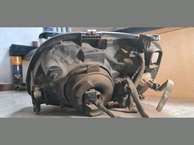 bontott NISSAN MICRA II Jobb Fényszóró