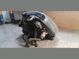 bontott NISSAN MICRA II Jobb Fényszóró