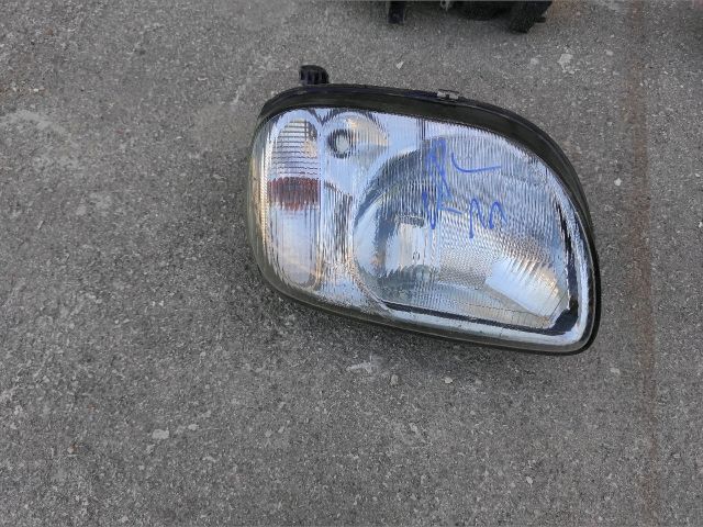bontott NISSAN MICRA II Jobb Fényszóró