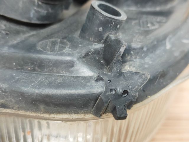 bontott NISSAN MICRA II Jobb Fényszóró