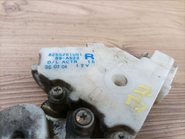 bontott NISSAN MICRA II Jobb hátsó Ajtózár