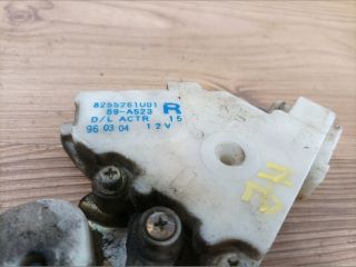 bontott NISSAN MICRA II Jobb hátsó Ajtózár