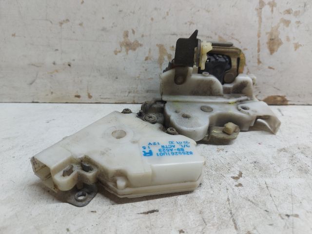 bontott NISSAN MICRA II Jobb hátsó Ajtózár