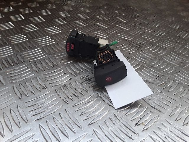 bontott NISSAN MICRA II Kapcsoló (Magában)