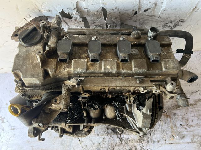 bontott NISSAN MICRA III Motor (Fűzött blokk hengerfejjel)