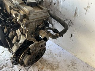 bontott NISSAN MICRA III Motor (Fűzött blokk hengerfejjel)