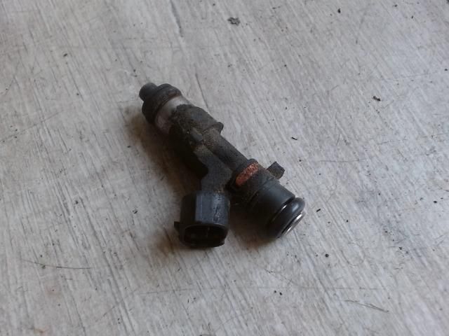 bontott NISSAN MICRA III Porlasztó (1 db)