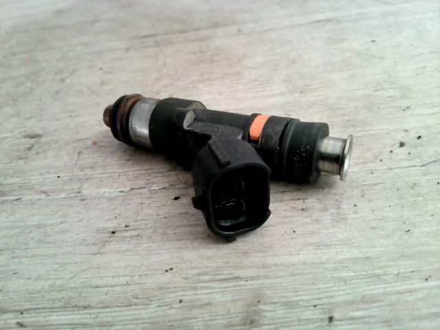 bontott NISSAN MICRA III Porlasztó (1 db)