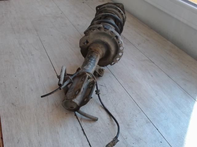 bontott NISSAN MICRA III Bal első Gólyaláb (Lengécsillapító, Rugó)