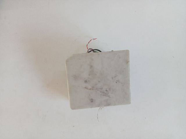 bontott NISSAN MICRA III Biztosítéktábla Motortér