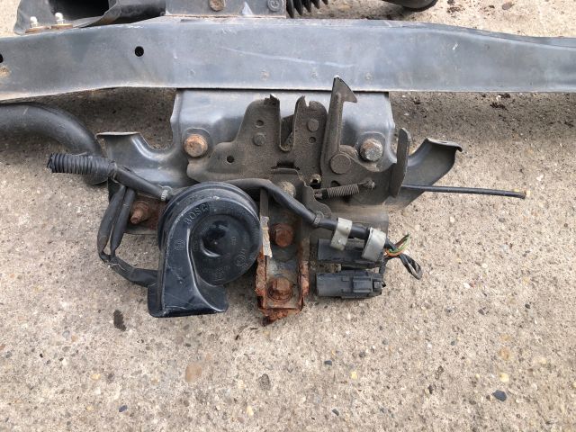 bontott NISSAN MICRA III Komplett Homlokfal (Részeivel)