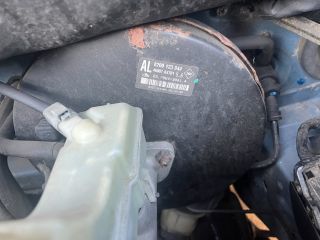 bontott NISSAN MICRA III Motor (Fűzött blokk hengerfejjel)