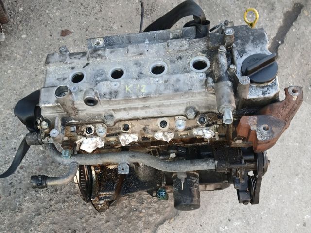 bontott NISSAN MICRA III Motor (Fűzött blokk hengerfejjel)