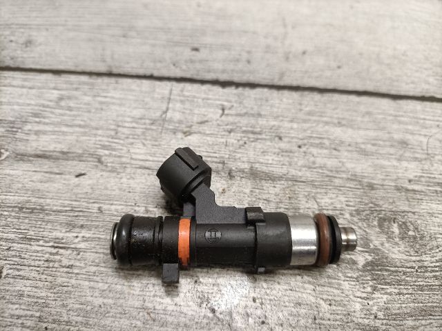 bontott NISSAN MICRA III Porlasztó (1 db)