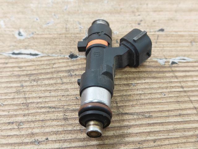 bontott NISSAN MICRA III Porlasztó (1 db)