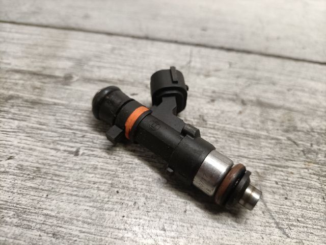 bontott NISSAN MICRA III Porlasztó (1 db)