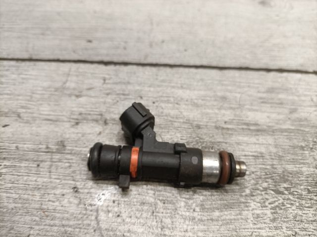 bontott NISSAN MICRA III Porlasztó (1 db)