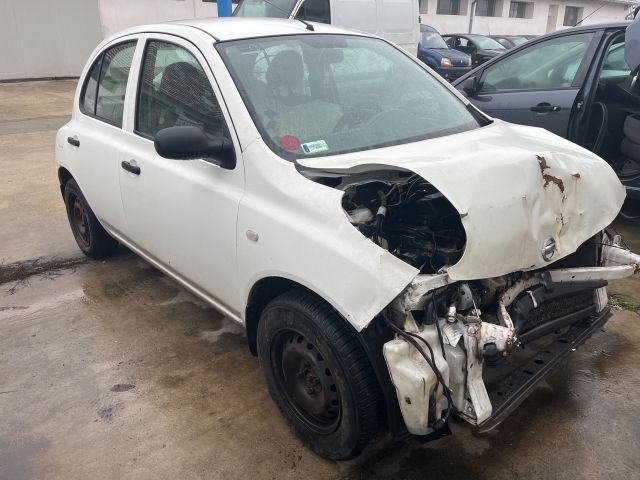 bontott NISSAN MICRA III Porlasztó Sor / Híd