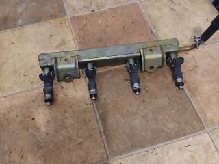 bontott NISSAN MICRA III Porlasztó Sor / Híd